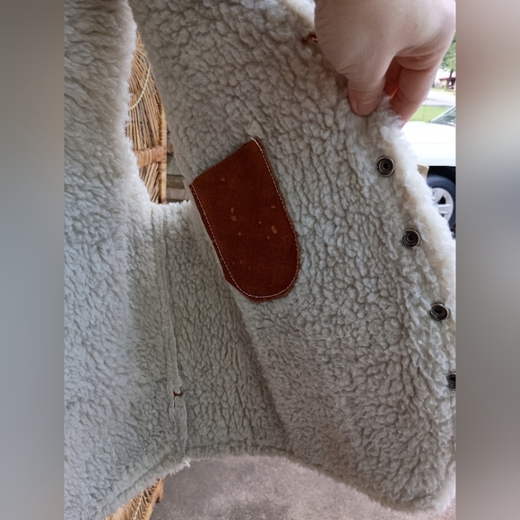 Vintage 1960s-70s Leather & Sheepskin Lined Vest Mexico Size 42! - Picture 4 of 8